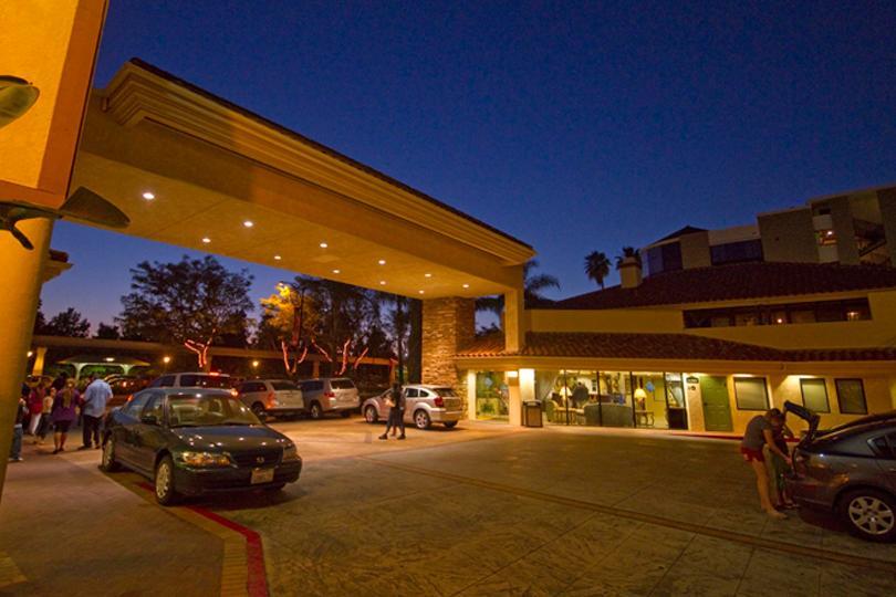 Tropicana Inn & Suites อนาไฮม์ ภายนอก รูปภาพ